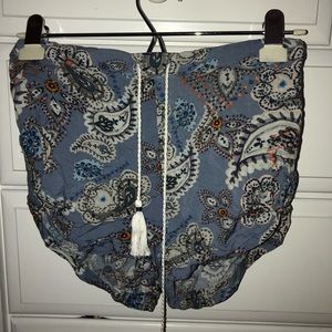 Kendall and Kylie flowy paisley shorts